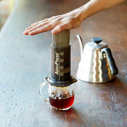 AeroPress Brewing Guide (A Clear, Practical Method)