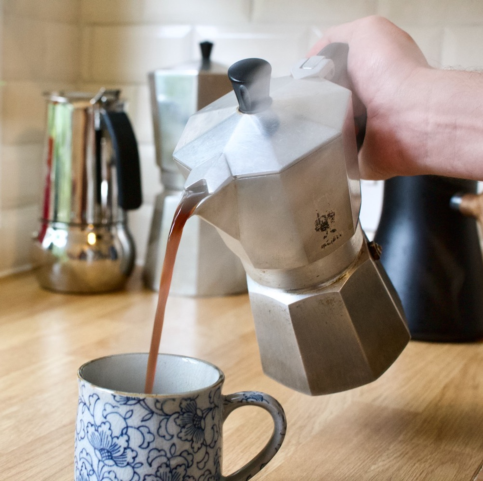 Moka Pot Brewing Guide (Stovetop Coffee, Explained Clearly)